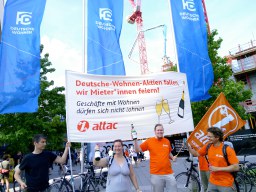 Protest bei Hauptversammlung der Deutschen Wohnen in Frankfurt